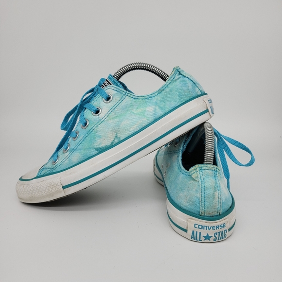 Converse Shoes - Converse Chuck Taylor All Star Low Top Sneakers Women's size 7